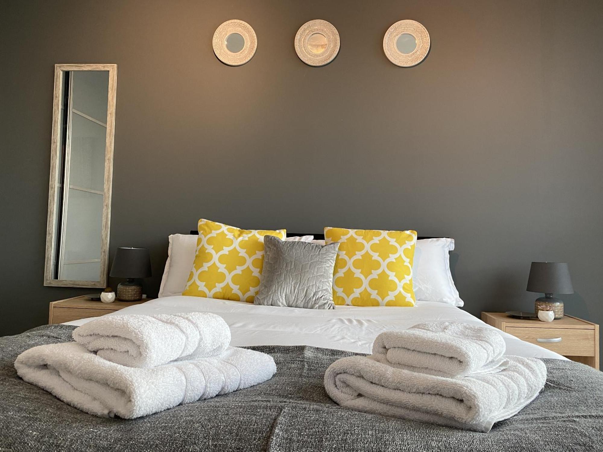 Tailor That Property - Chelsea House Milton Keynes Esterno foto