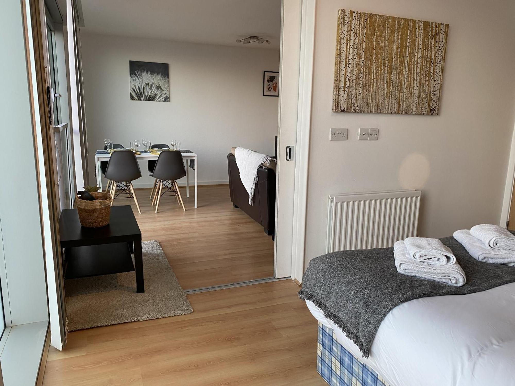 Tailor That Property - Chelsea House Milton Keynes Esterno foto
