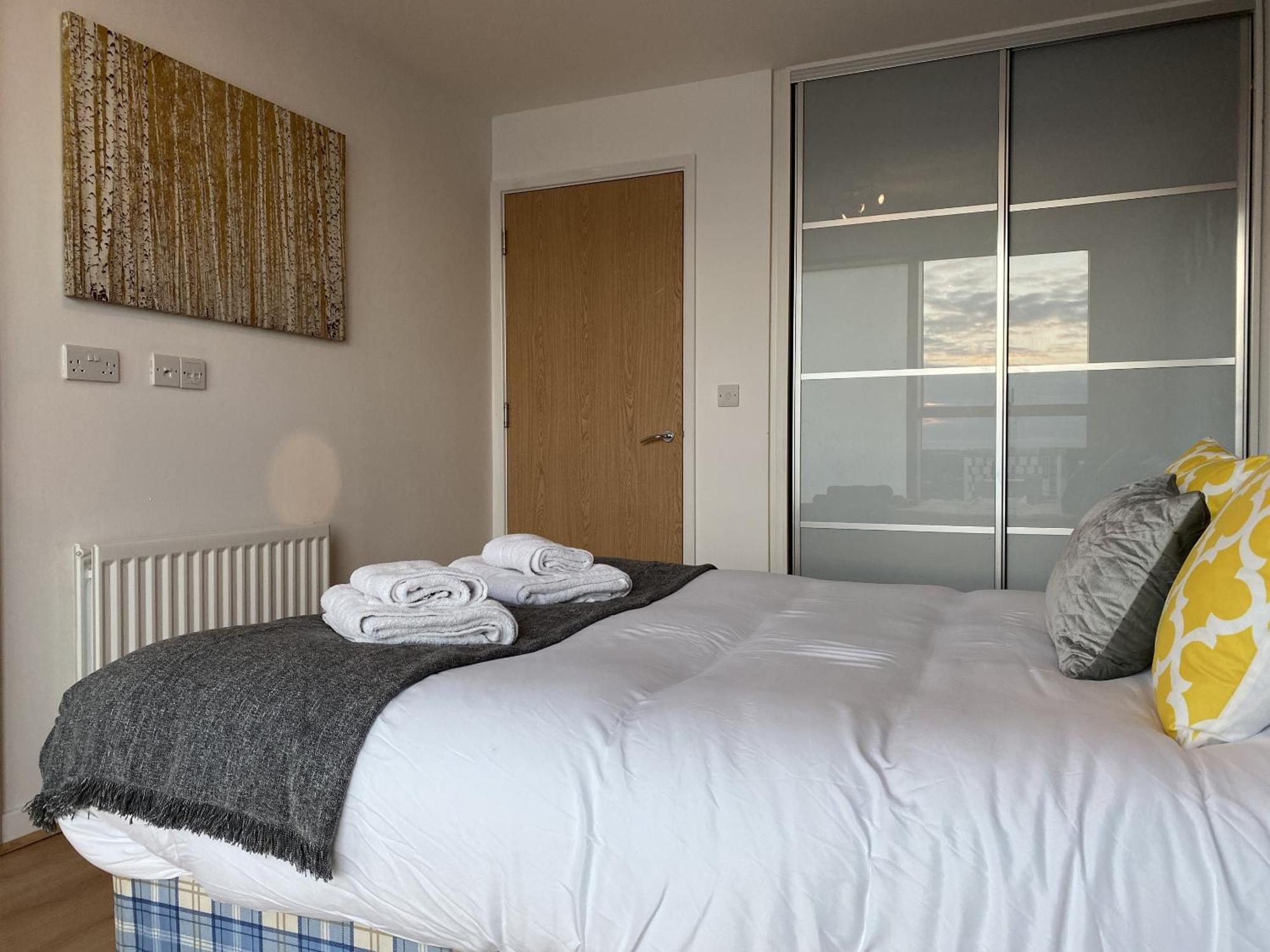 Tailor That Property - Chelsea House Milton Keynes Camera foto